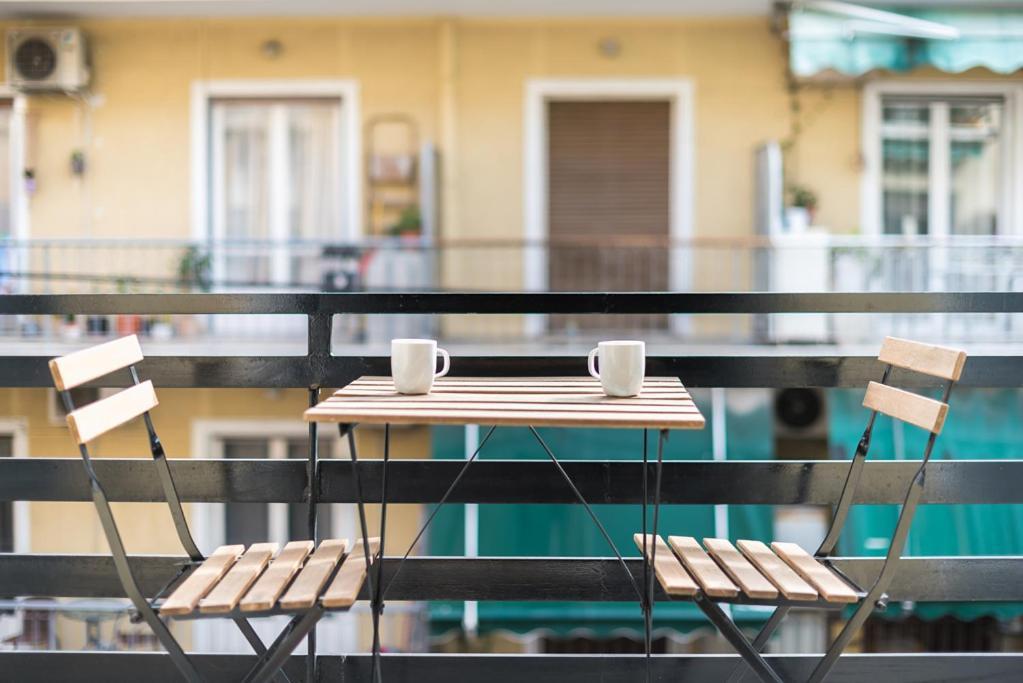 Pame Rentals - 2Bd & 2Ba Home, 4 Min To Acropolis Атина Екстериор снимка