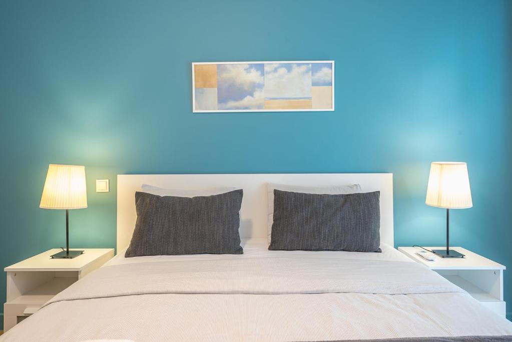 Pame Rentals - 2Bd & 2Ba Home, 4 Min To Acropolis Атина Екстериор снимка