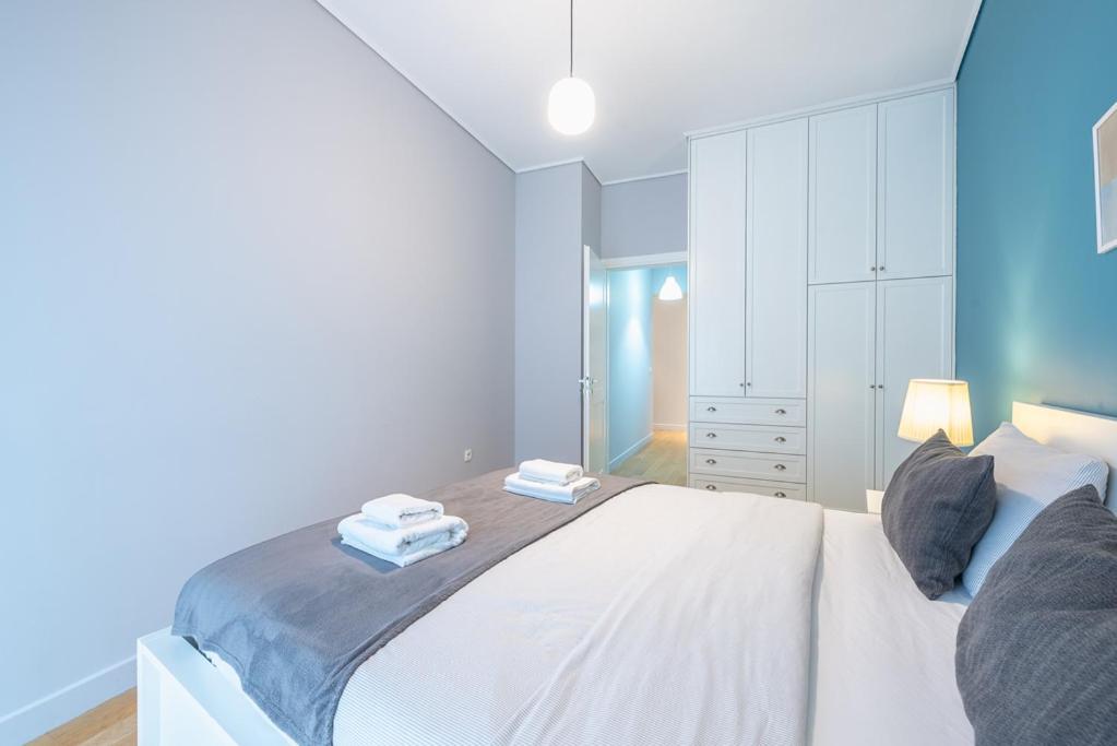 Pame Rentals - 2Bd & 2Ba Home, 4 Min To Acropolis Атина Екстериор снимка